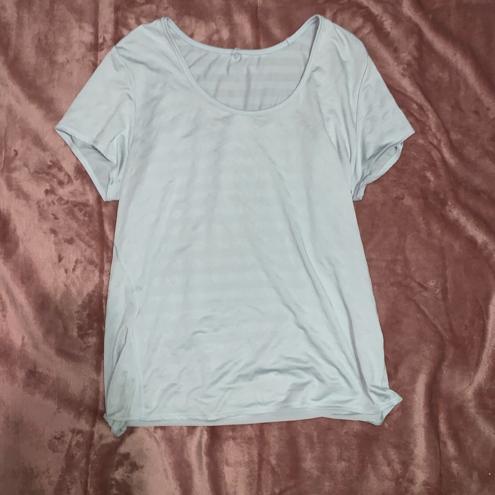 Athletic top